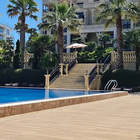 Апартамент Luxurious - Pool View In Argisht Partez