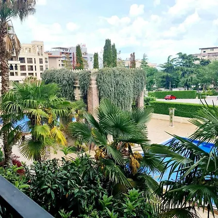 Luxurious - Pool View In Argisht Partez Апартамент *