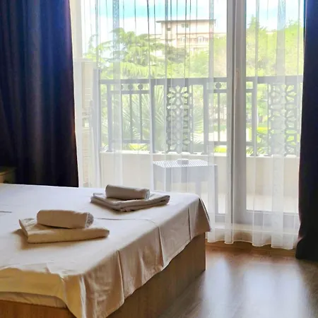 Luxurious - Pool View In Argisht Partez * Варна